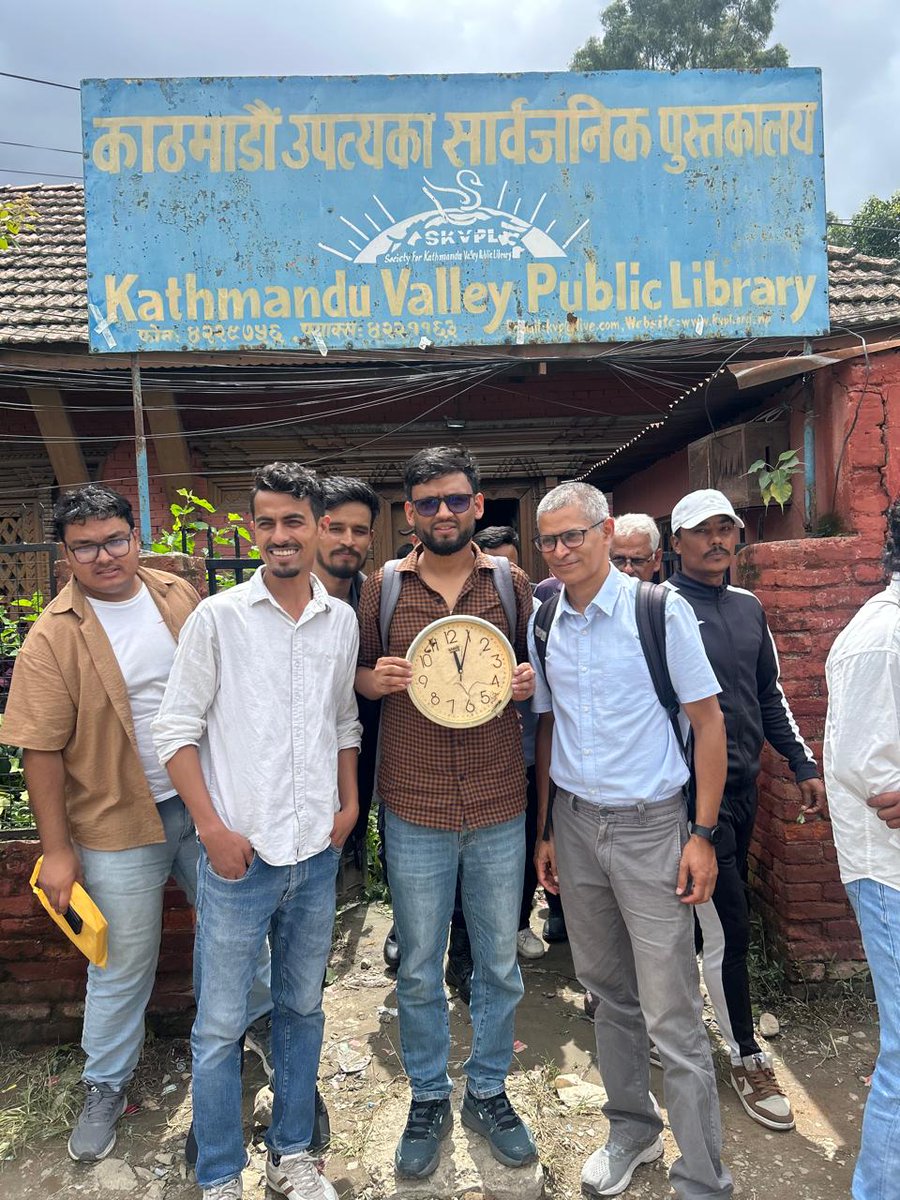 BimalSalyan's tweet photo. ११४ दिनदेखि बन्द सार्वजनिक पुस्तकालयको ताल्चा खोलिएको छ । आज के के भयो, यता लेखेको छु । यहाँहरु सबैमा हार्दिक आभार ।🙏https://t.co/xaz3fBOIrX https://t.co/8S5ZlN0qpi