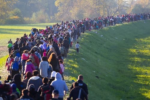 ElonVisionih's tweet photo. Germany says it plans to work with Syria on the possible return of around 800,000 Syrian refugees.

Is this the right decision? https://t.co/S8smOYt3vl