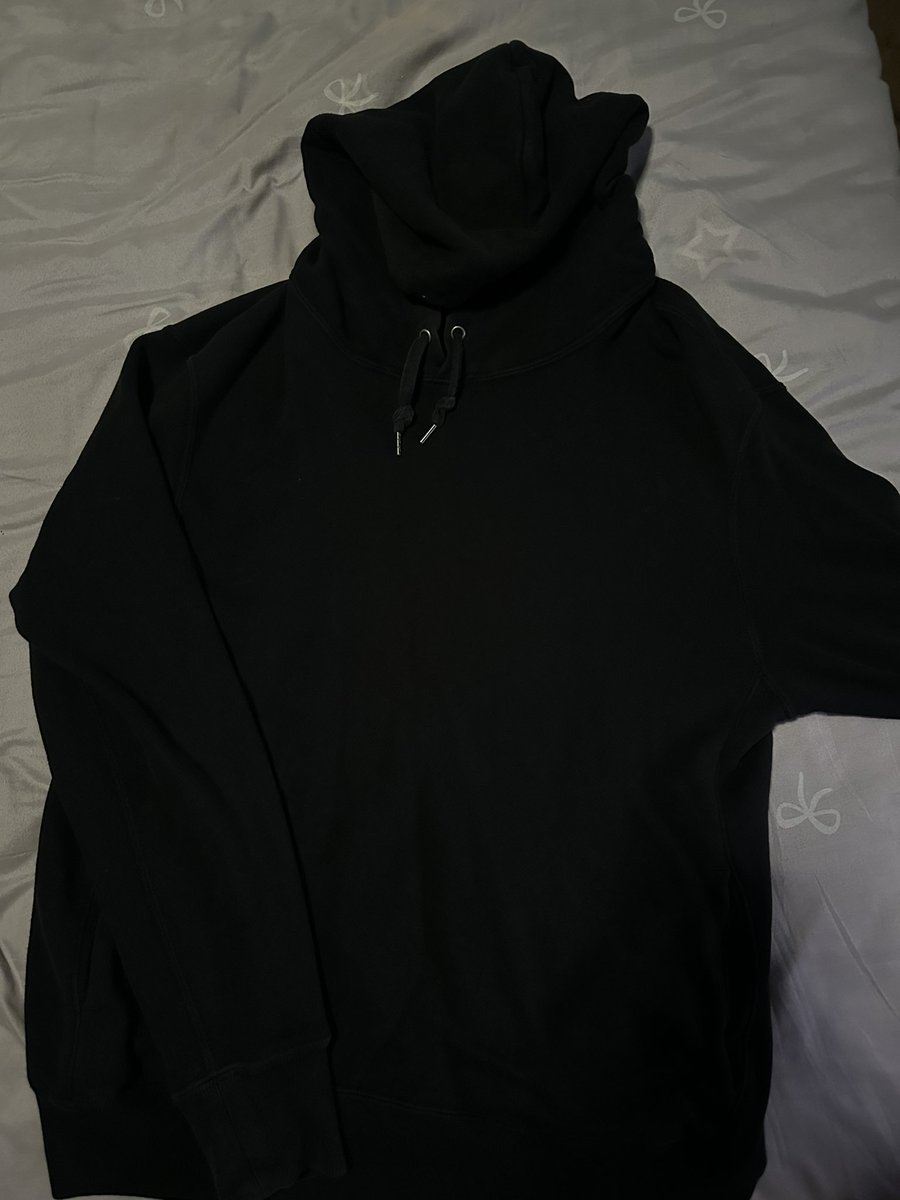 narakteesudja's tweet photo. Uniqlo
สีดำ size M
‧₊˚ 180 ฿ ✩

#เสื้อผ้ามือสอง #ส่งต่อเสื้อผ้า #ส่งต่อเสื้อผ้ามือสอง #เสื้อผ้ามือสองสภาพดี #โล๊ะตู้ https://t.co/MQxN9ylDWm