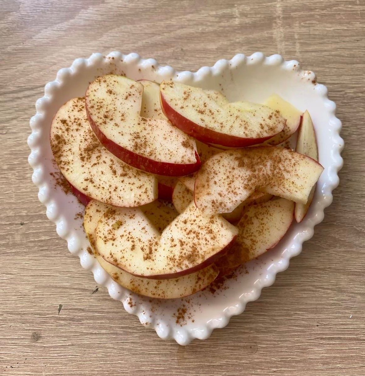limbicangel's tweet photo. ♯┆food poll - build an apple themed snack plate ˙★ ̟  

🏷️ #edtwt #mealspo #foodpoll  #ricecaketwt #shedtwt #thisorthat #interactive #interactivethread #edrtwt #bedtwt #anatwt #miatwt https://t.co/gb1PhN3H6e