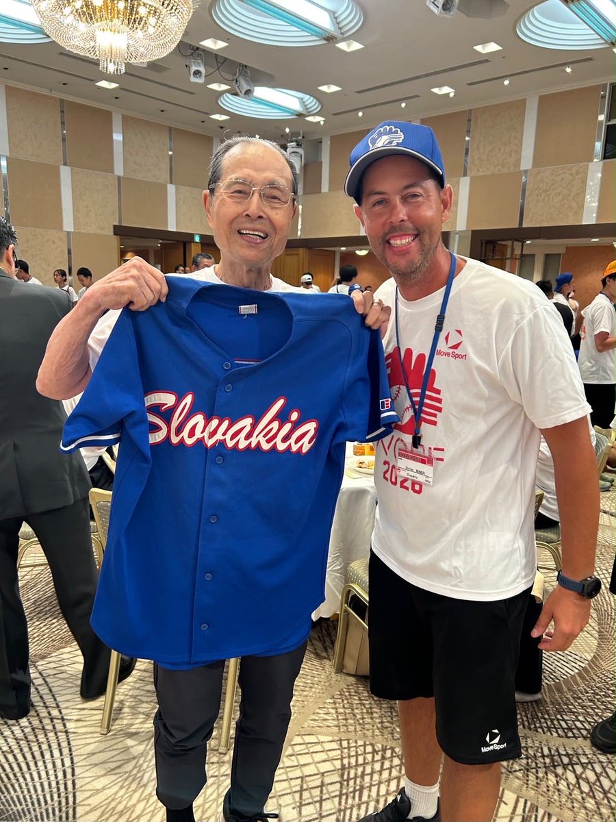 Martin76514799's tweet photo. A heartfelt Dōmo arigatou gozaimasu to #SadaharuOh for inviting five kids and a chaperone from Slovakia to the World Children’s Baseball Fair 2026. in Narita, Japan for the very first time! ⚾️ Wholehearted thanks from #SlovakiaBaseball! 🙏🇸🇰🇯🇵❤️ https://t.co/KOrrmCrZju