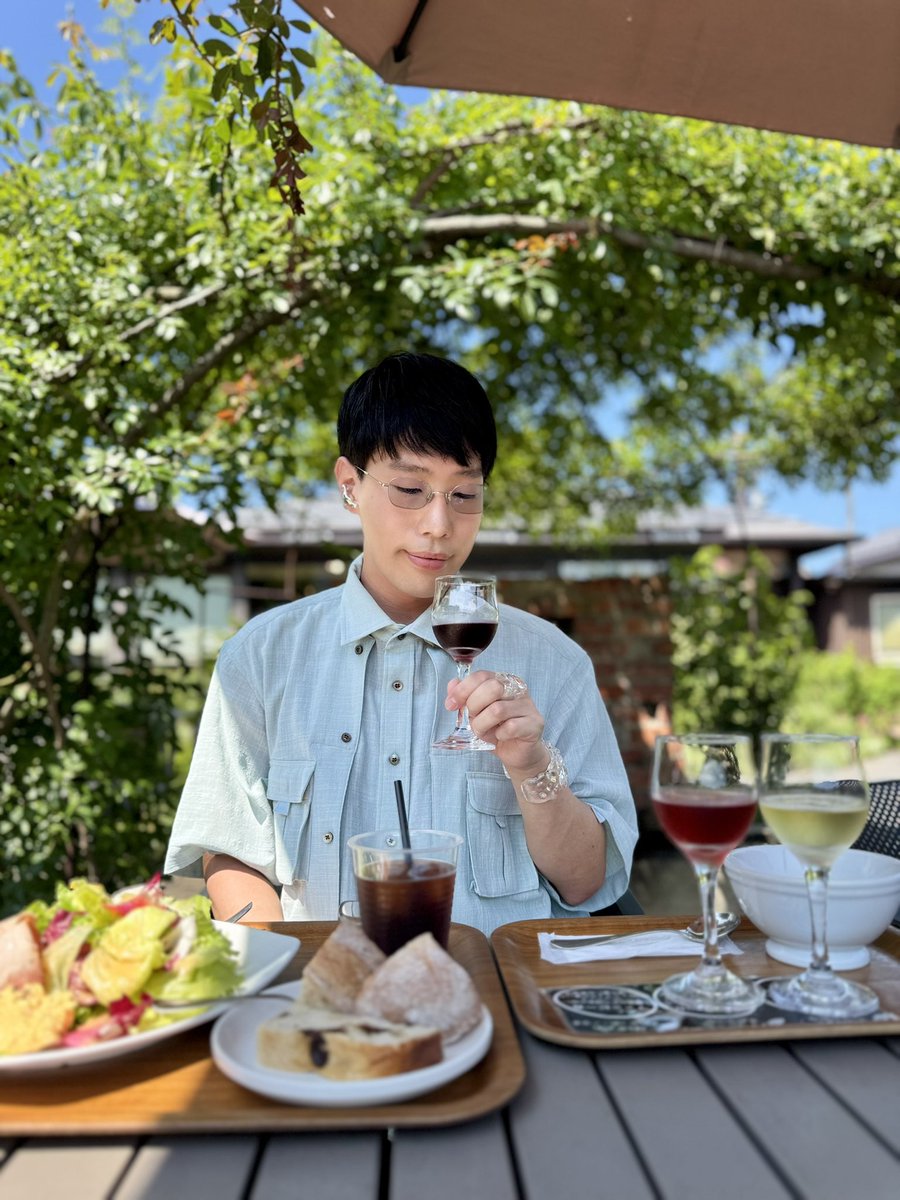RyotaroSakaguTw's tweet photo. 長岡花火の翌日は@cavedocci_wine に行ってきました。
吉本ばななさんの「砂山」を読んで、ここに行きたいと思ってん。
ヘヴンってここにあったんや。🍷🍇 https://t.co/wxDFkHS2Ux