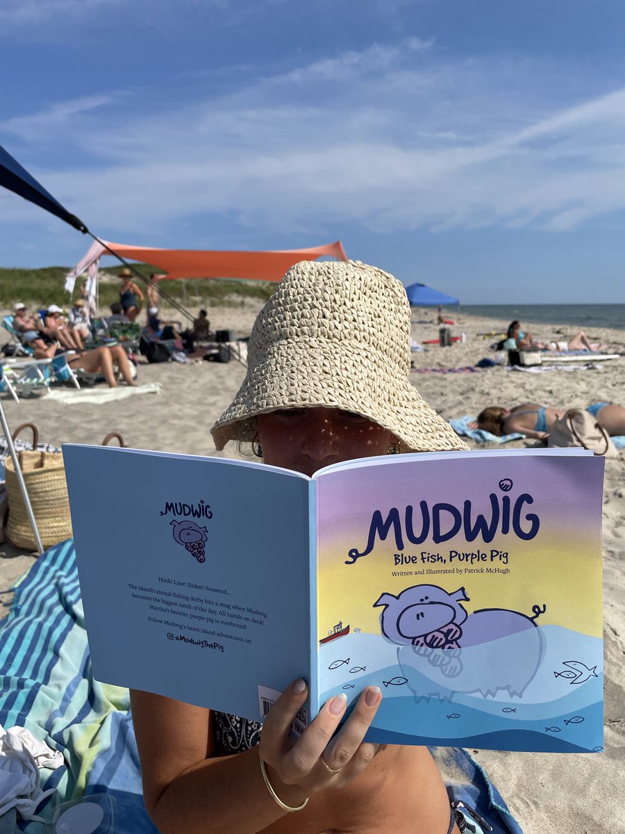 mudwigcoin's tweet photo. Your love of reading is contagious📚 When your child sees you reading for joy, they learn that books aren't just for school - they're for life. Your example can turn reading from a task into a treasured habit.🐽🍇 https://t.co/AlfXCHxyMd