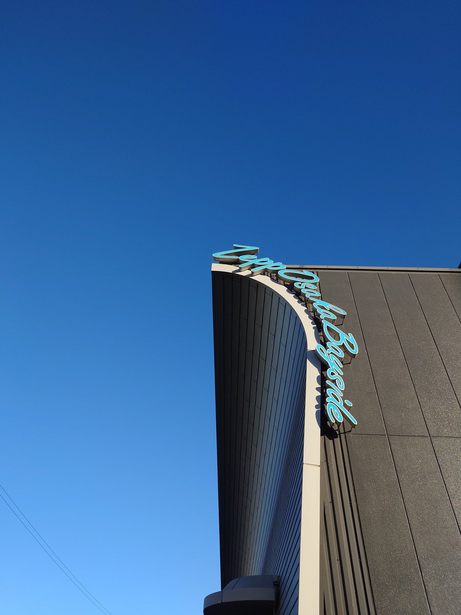 HNZ5314's tweet photo. 7年ぶりぐらいにZepp Osaka Bayside来た https://t.co/vDWdx9FsgR