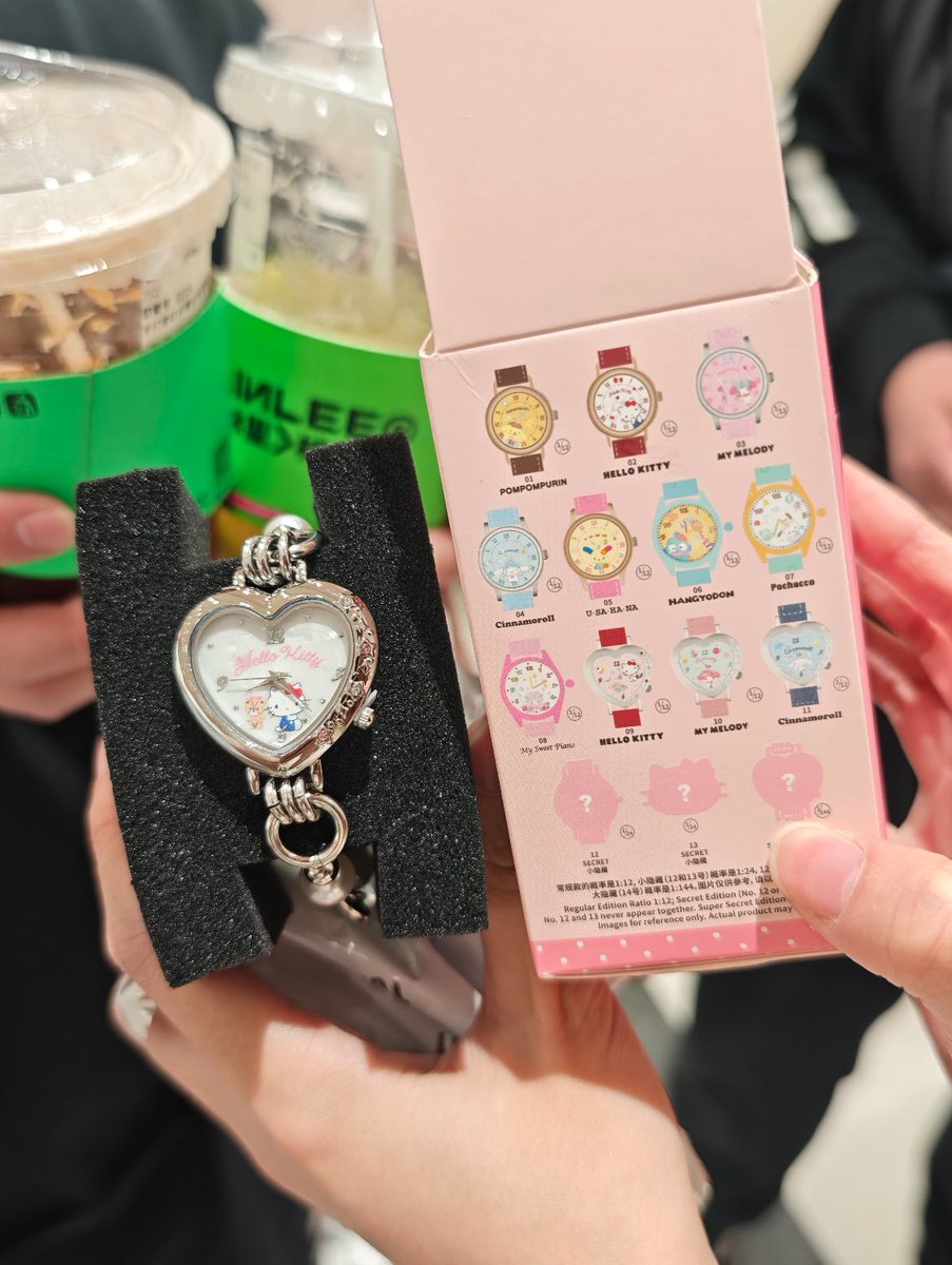 mirabelkry's tweet photo. ASLI INI LUCU BANGET... Ternyata ada blind box jam tangan versi sanrio 😭💗 https://t.co/v5RoV7jCpL