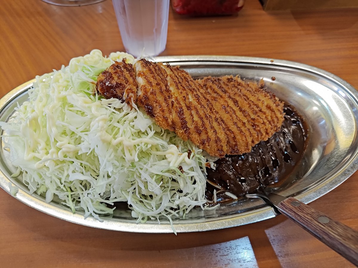 choumin's tweet photo. 昼前から夜にかけての体調の良さとは裏腹に、朝は決まった時間に起きてはいるが体は重い。
夜体調が良い分、就寝してまた朝の体調に振り回らせられるのが怖い。こんな生活いつまで続くのか。辛い。 https://t.co/19s8NYXioM
