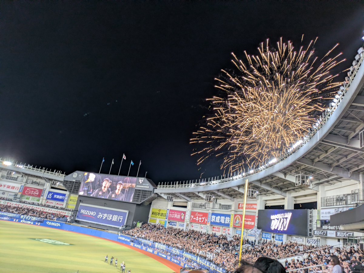 A3kFrc's tweet photo. まりほー🎇🎆 https://t.co/JzGIPikBsU