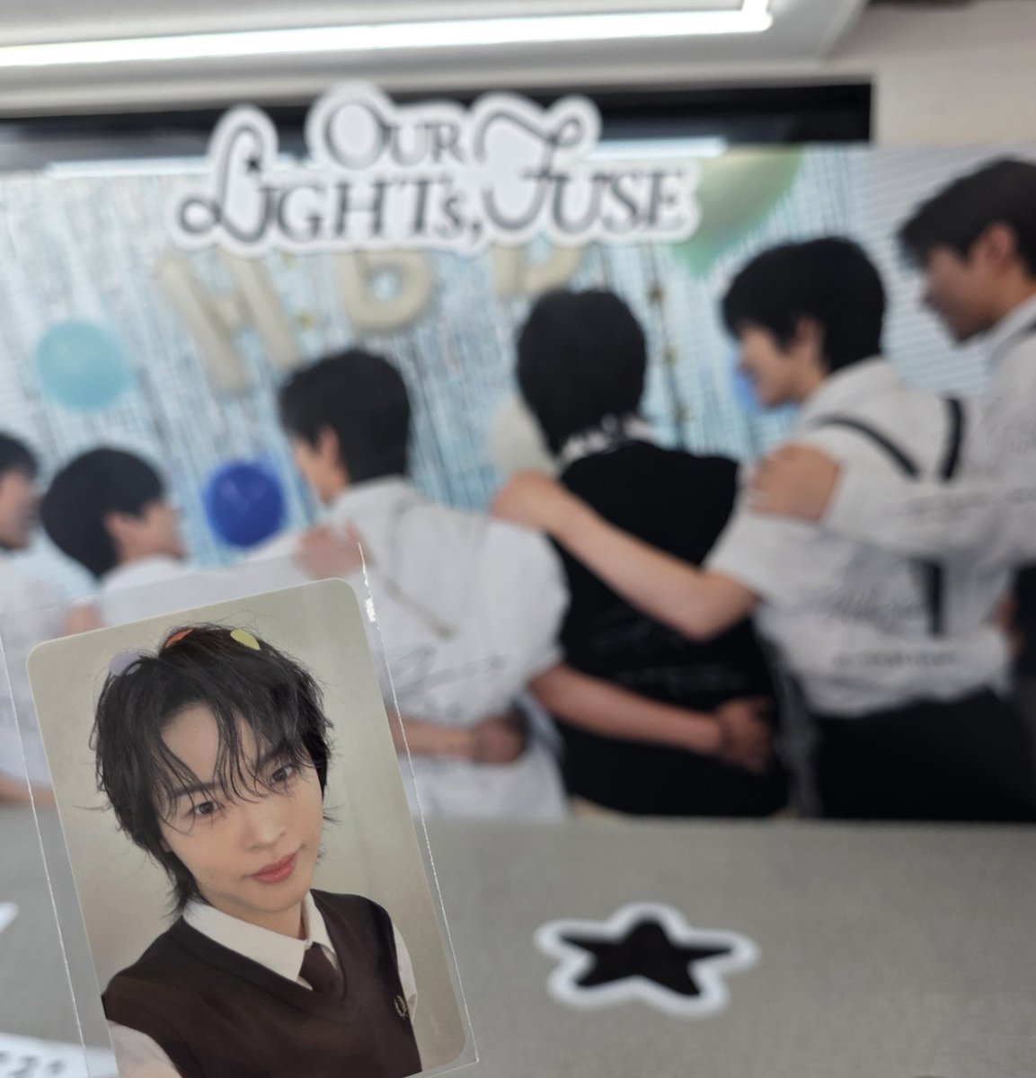 piecesofh_'s tweet photo. 9주년 당일 예쁘게 꾸며진 공간에서
좋은 시간 보내고 왔습니다 ₊˚⊹♡
행복한 기억으로 가득 채운 9주년.ᐟ
함께 할 시간들이 더욱 기대됩니다💡

#온앤오프 #ONF
#ONF_9th_Anniversary
#Our_Lights_FUSE https://t.co/QEhiCQc4zc