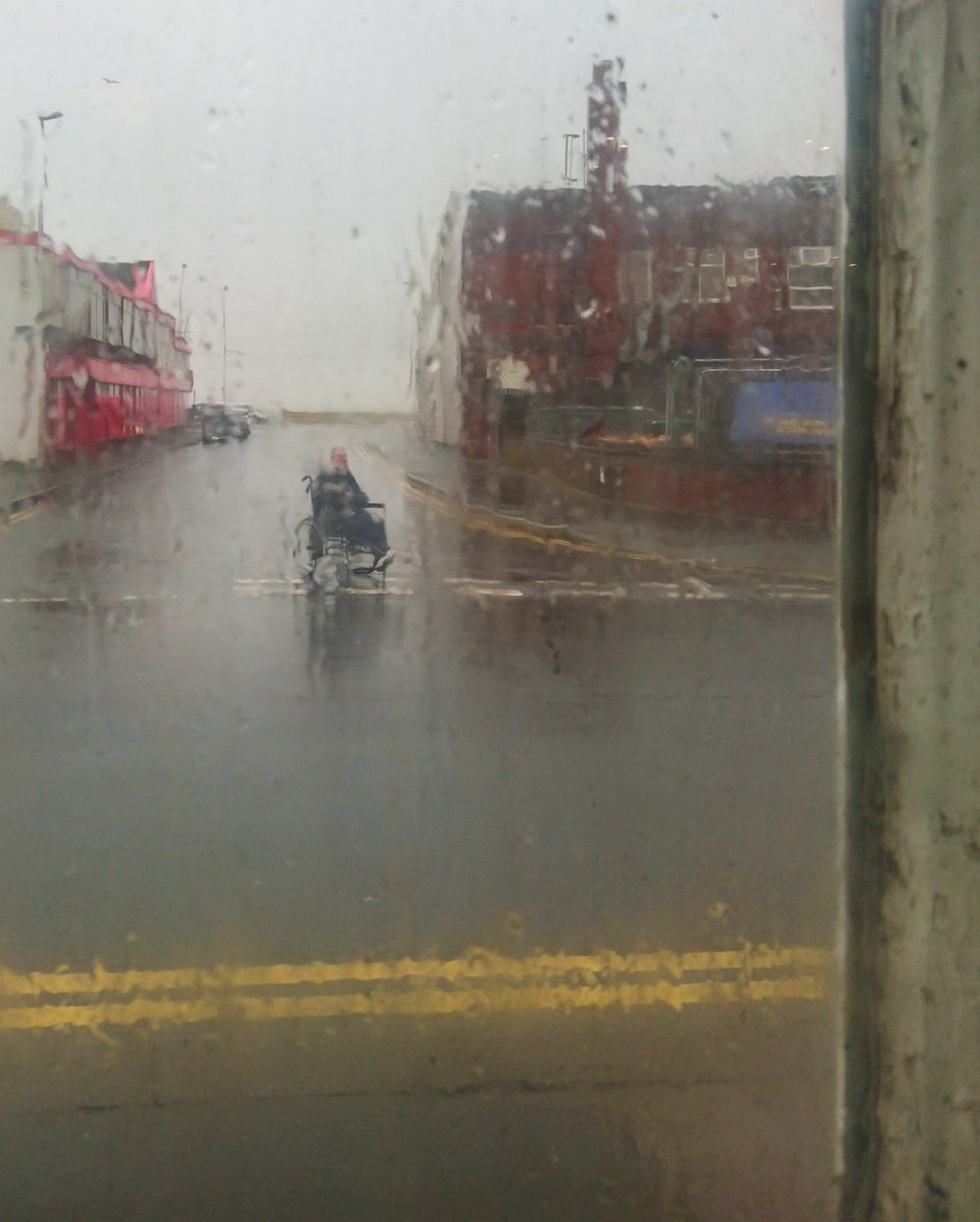 carl_thompson70's tweet photo. Blackpool out of season.
Has to be seen to be believed. https://t.co/ZLG2Bs3aUA