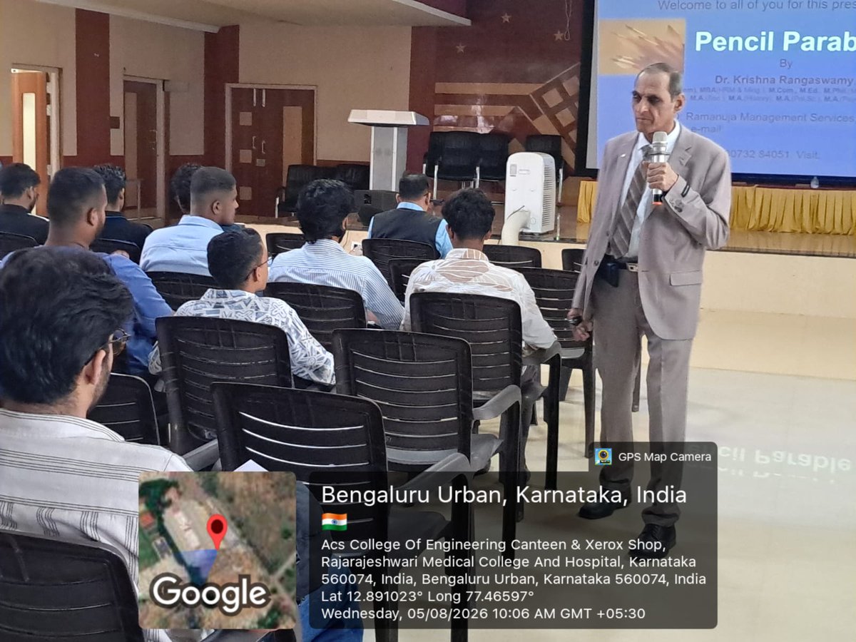 acscebangalore's tweet photo. 🎓✨ #InductionProgram2026 at #DrACSCE featured an inspiring #PencilParable session by Dr. Krishna Rangaswamy, motivating first-year students to embrace purpose, resilience &amp; self-belief. 🚀📚 #FirstYearUG #StudentDevelopment #FutureLeaders #EngineeringEducation https://t.co/wkvVSmiHJY