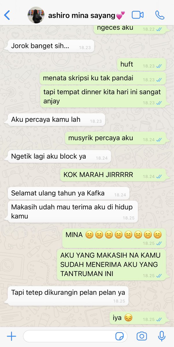 seilosha's tweet photo. #kafmina hbd emergency contact kita semua https://t.co/dyyeToTaC7