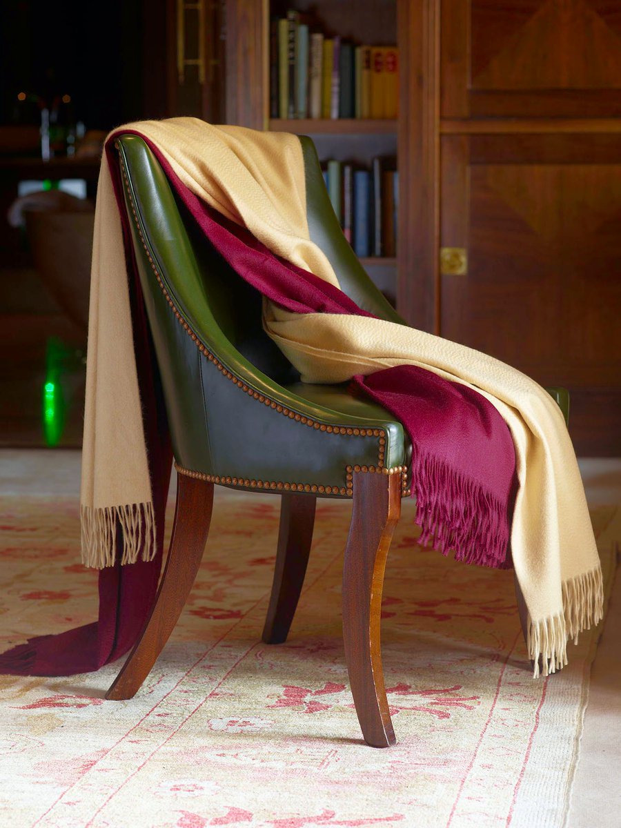 MikeJoycerva's tweet photo. Fall is upon us, bringing cooler days and the perfect excuse for a little extra comfort. 

Made from the soft undercoat of goats, cashmere is lightweight, warm, and gentle against the skin. Holland &amp; Sherry scarves and throws add cozy comfort and timeless polish to the season. https://t.co/s1ETaoZPYk