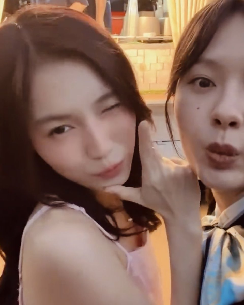 MuvDao2's tweet photo. 이분들 ㅈㅉ 잘 어울리시네... https://t.co/g451QhkqnP
