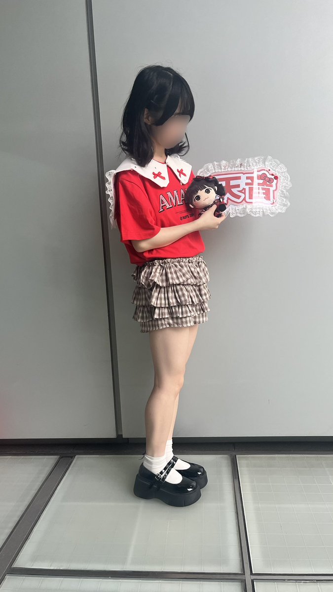 HHHHH_haru's tweet photo. 次の現場決まってないの辛い
今度は、FFさんとお話してみたい！
過去一近くで天音を拝めました😭最高でした😭👏✨ #月足天音 https://t.co/wkvneYNfJS