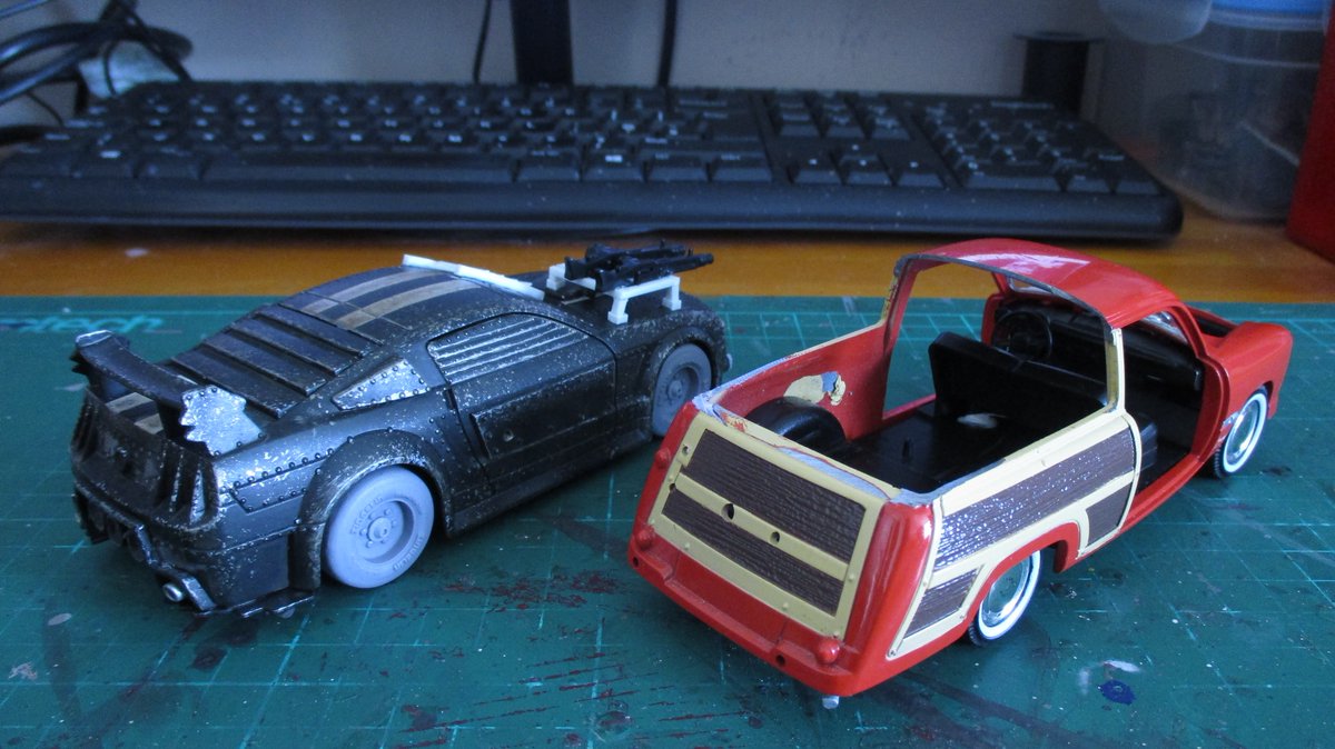 RoadWarriorJohn's tweet photo. #workinprogress #workbenchupdate #diecastmafia #paintitblack #deathrace #madmaxgame #kitbash #scratchbuild
- Death Race (2008) early version of the Monster, from opening of film.
- Diecast Mafia Paint It Black Challenge, inspired by the Crusher from the Mad Max game (2015). https://t.co/MqrCruFrYG
