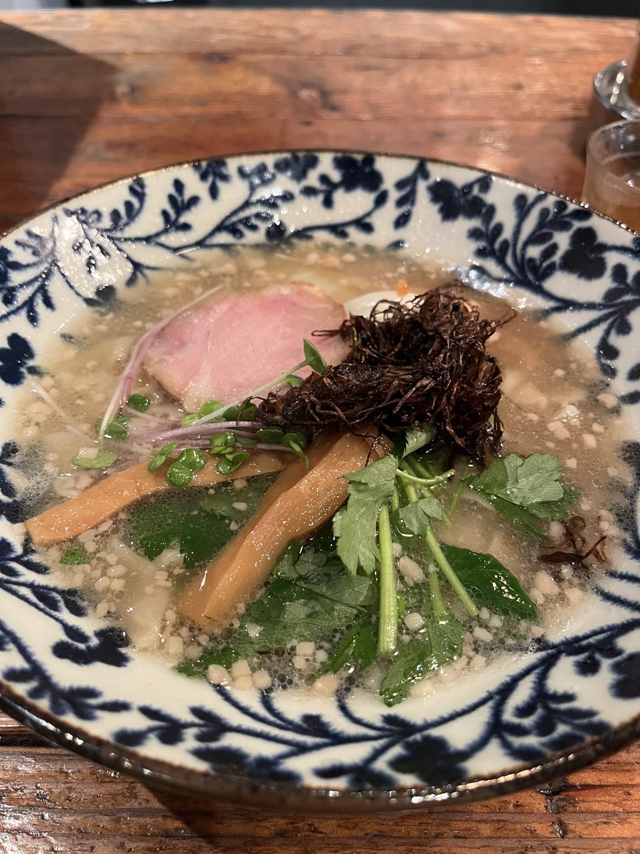 yuka21_TA's tweet photo. 鶏塩生姜そばを食べ、
デザートにオレンジミルク🍊
美味しかった~☺️
#ICENATION #宇都宮ブレックス https://t.co/BfU6uhx3El