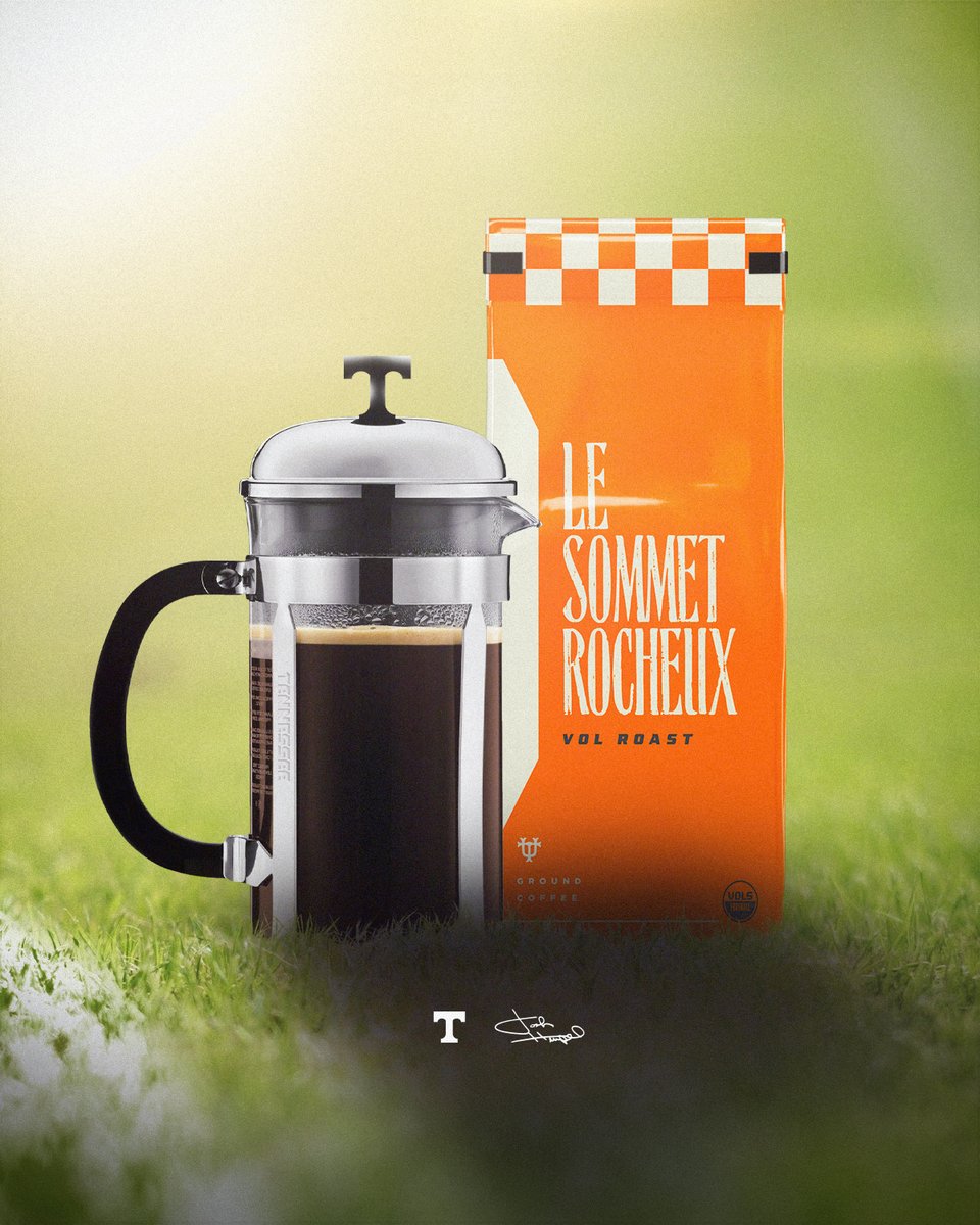 Vol_Football's tweet photo. press the coffee game ☕

fall camp is here.

#GBO 🍊 https://t.co/w7cM3iuMcv