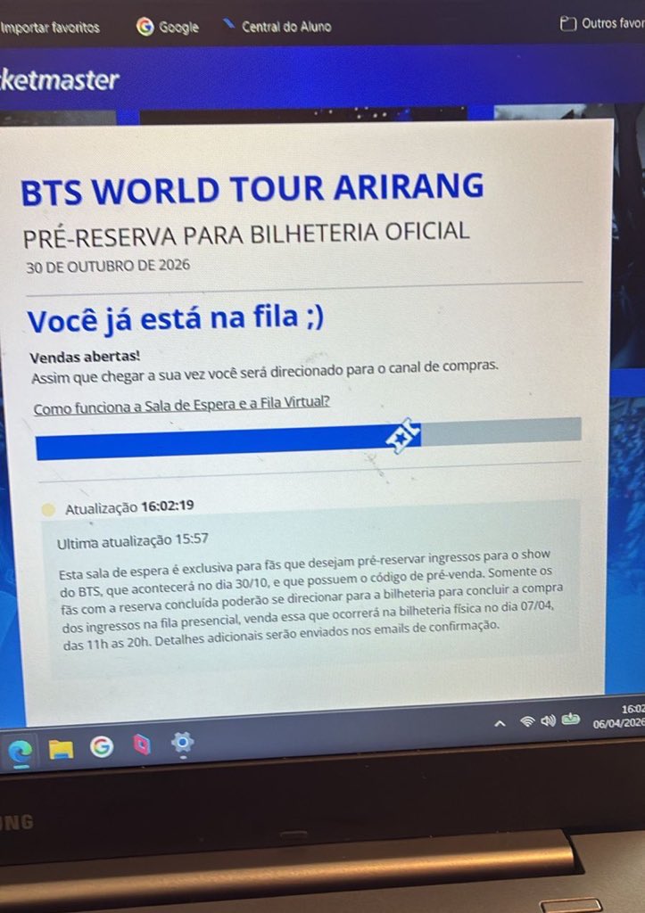 rkivegrf's tweet photo. nunca vou esquecer a sorte que eu tive esse dia papo de imprimir e emoldurar https://t.co/V50mRrQ1To