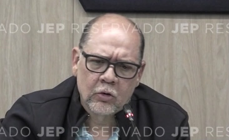 UltimaHoraCR's tweet photo. #Exclusivo #UnidadInvestigativa | “Me consta que el señor José Félix Lafaurie fue elegido por las Autodefensas”: Saúl Severini ante la @JEP_Colombia. 

El exjefe paramilitar y ganadero que estuvo prófugo 16 años, declaró que Lafaurie fue puesto en la presidencia de @Fedegan por orden de Salvatore Mancuso. José Félix Lafaurie (@jflafaurie) rechazó los señalamientos.

@Rafaristizabal @AndresGGaitan @BBejaranoG https://t.co/VdScW8Fgs5
