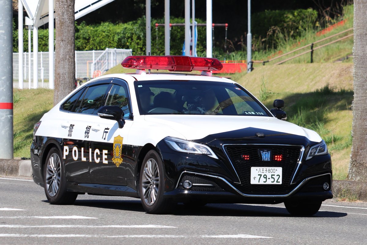 kitakyu_pc's tweet photo. 昨日より熊本入りしている広域緊急援助隊 警視庁交通部隊。
長距離移動ご苦労様です。
酷暑の中での任務ですが、安全第一で頑張ってください(ﾛ_ﾛ)ゞ https://t.co/LXTVutvBRV