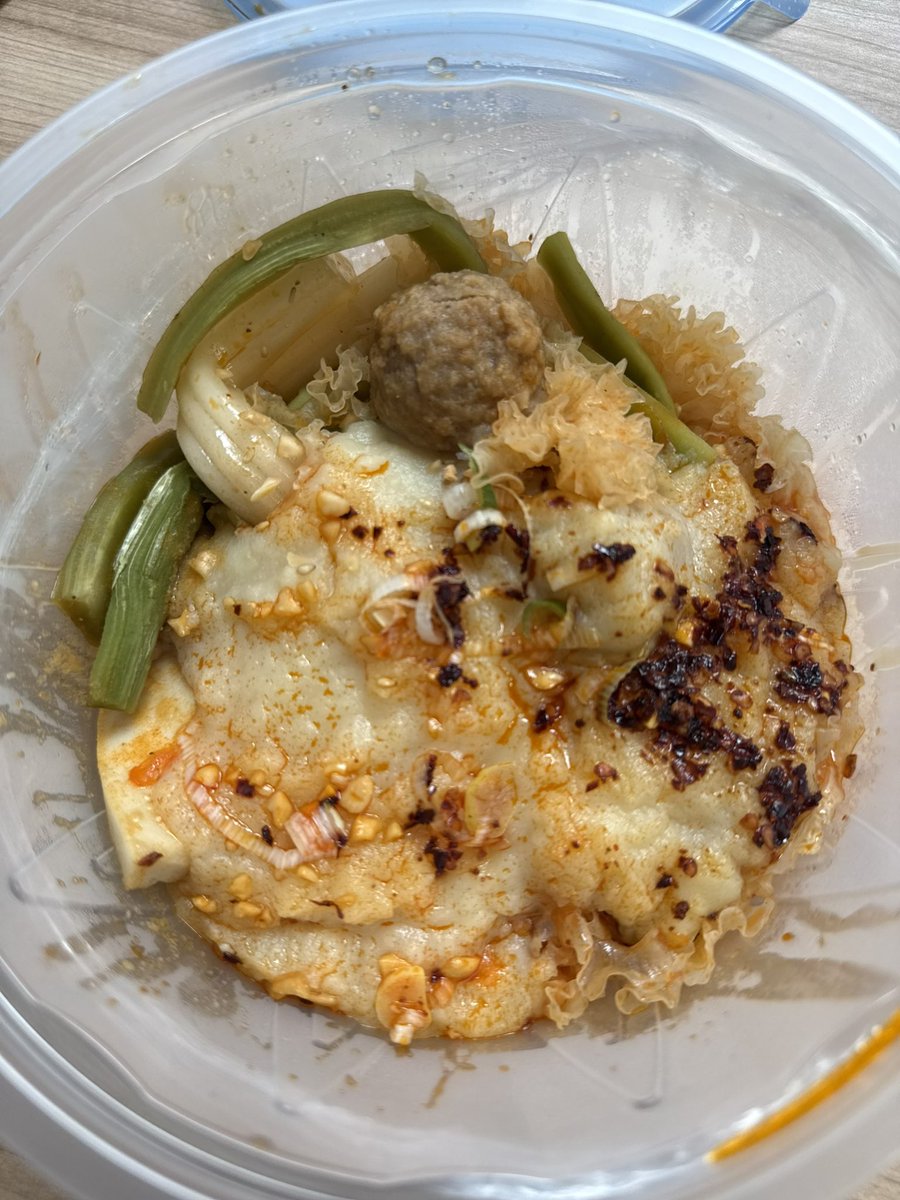 CHOMARU26's tweet photo. 今日
マッシュポテト麻辣担初めて食べたけどうますぎた😭 https://t.co/WS8mYuT6UT