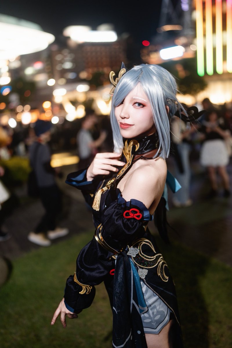 kurirui55's tweet photo. ⚠︎Cosplay

原神…/申鶴 冷花幽露 ver.

          『この衣装…主は好きか？』

📸【@sumiha185 】さん
 #コスサミ  #コスサミ2026 https://t.co/7seWMPDoey