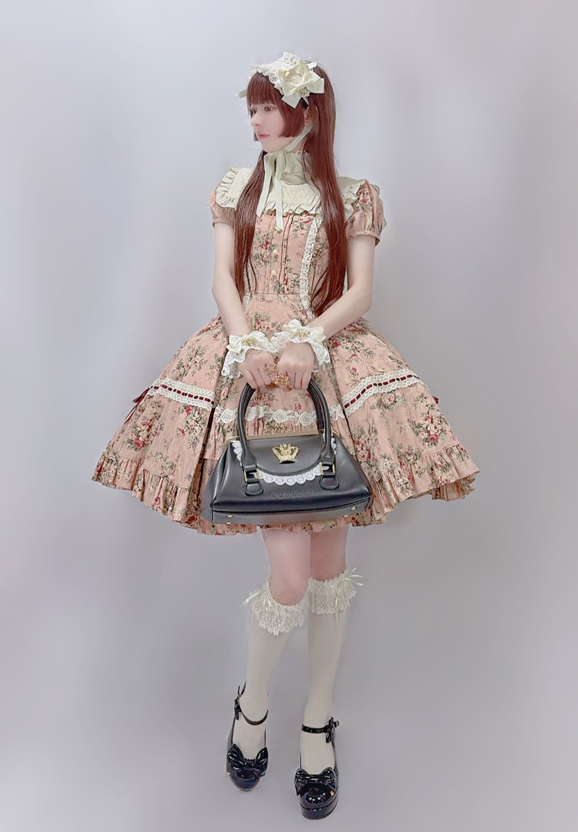 ha_fleur_na's tweet photo. 発掘したこちらのプリティの旧タグお洋服、久しぶりに着てみた。懐古だねぇ〜かわいい https://t.co/v0kVlHwUBi