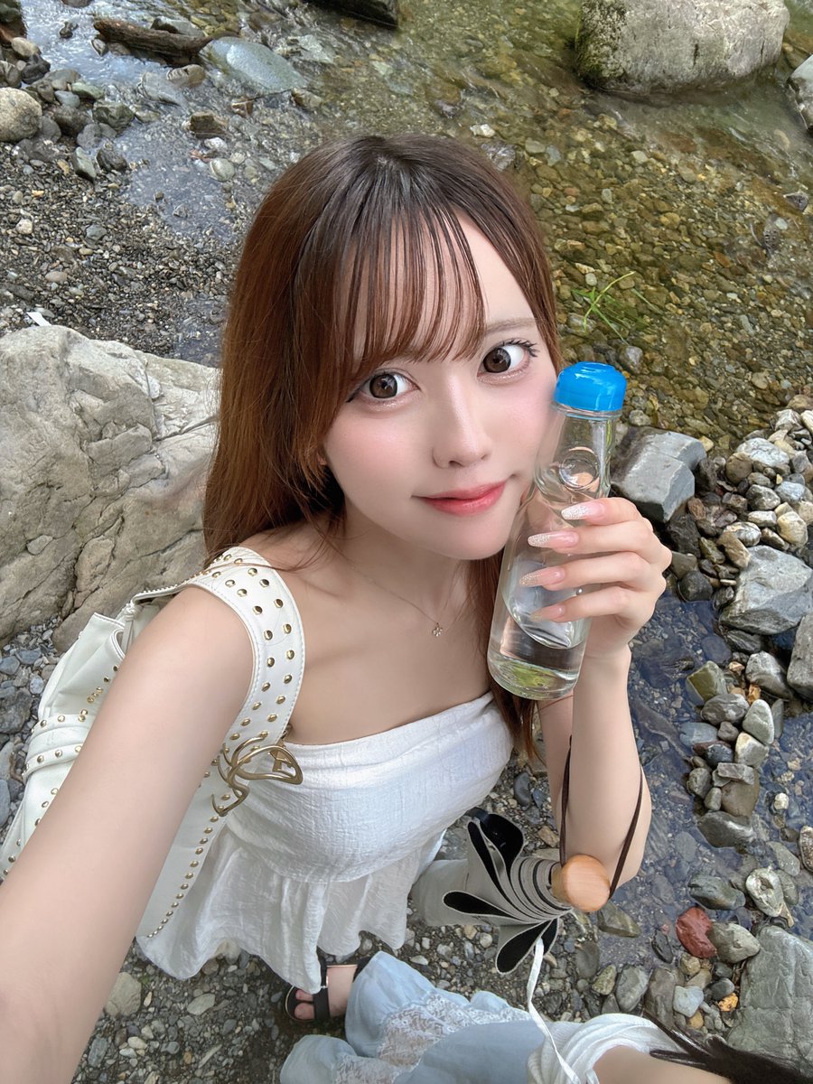 夏目一花【8/27(木)1周年ワンマン@表参道GROUND ネフラリゼ