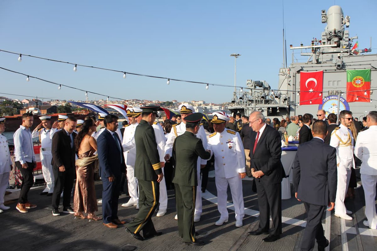 tcsavunma's tweet photo. 🗓️ 31 Temmuz-3 Ağustos 2026 

TCG Oruçreis fırkateynimiz, 🇹🇷Türkiye ve 🇵🇹 Portekiz diplomatik ilişkilerinin yeniden kurulmasının 100’üncü yıl dönümü faaliyetleri kapsamında Lizbon/Portekiz Limanı’nı ziyaret etti. ⚓

#MillîSavunmaBakanlığı https://t.co/OK8bwVwhAh