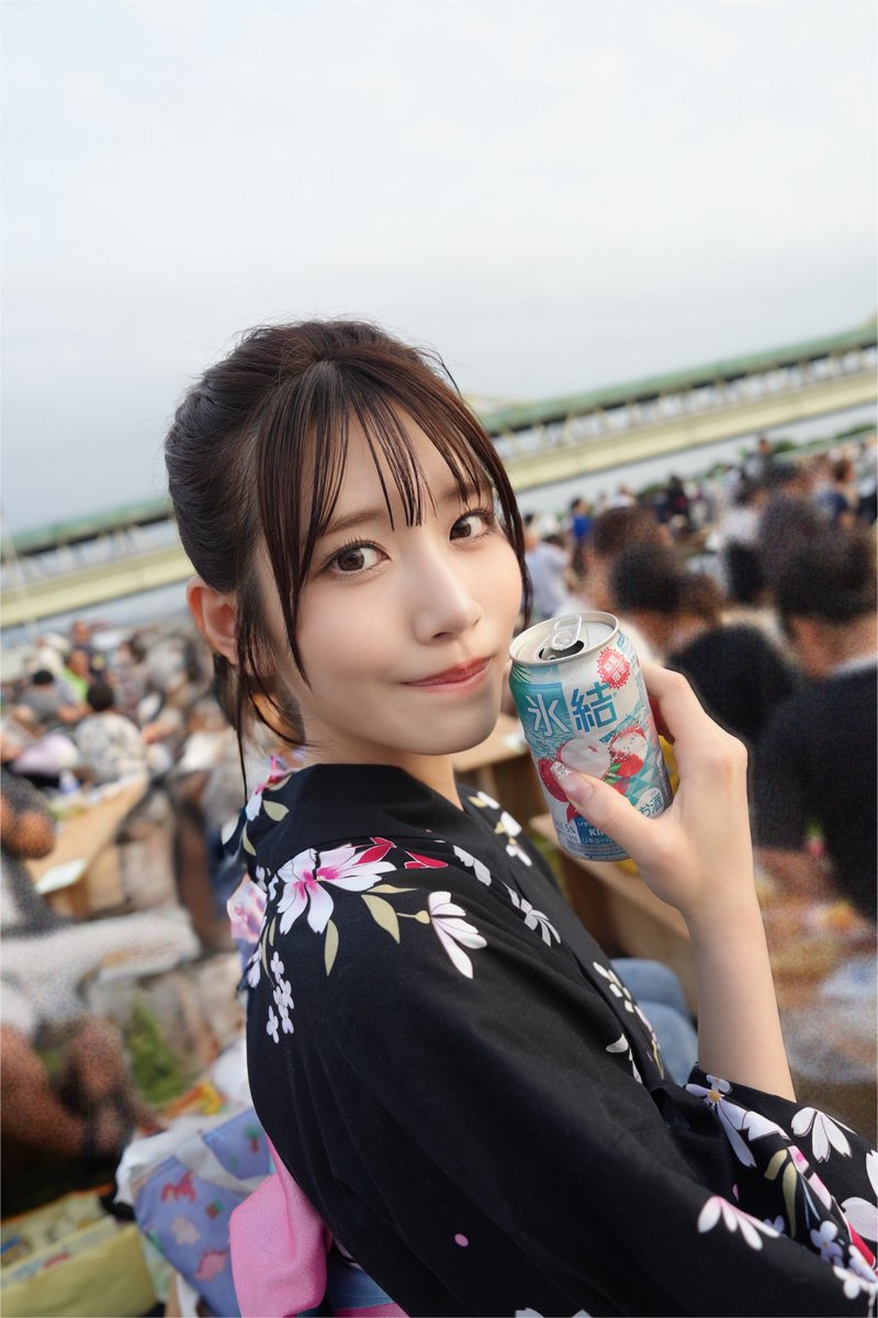 Saika_Kawakita's tweet photo. 初めて長岡花火大会行けました🤍🎆 https://t.co/33oz2u7xNY
