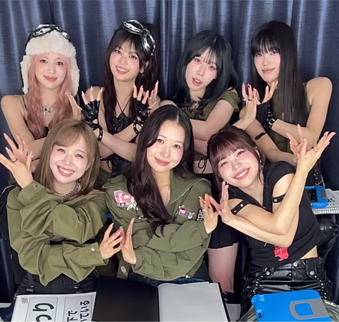 ayane_ru05's tweet photo. 花束ミーアイちゃんたち😭😭😭😭🥹 https://t.co/p51AofSQOQ