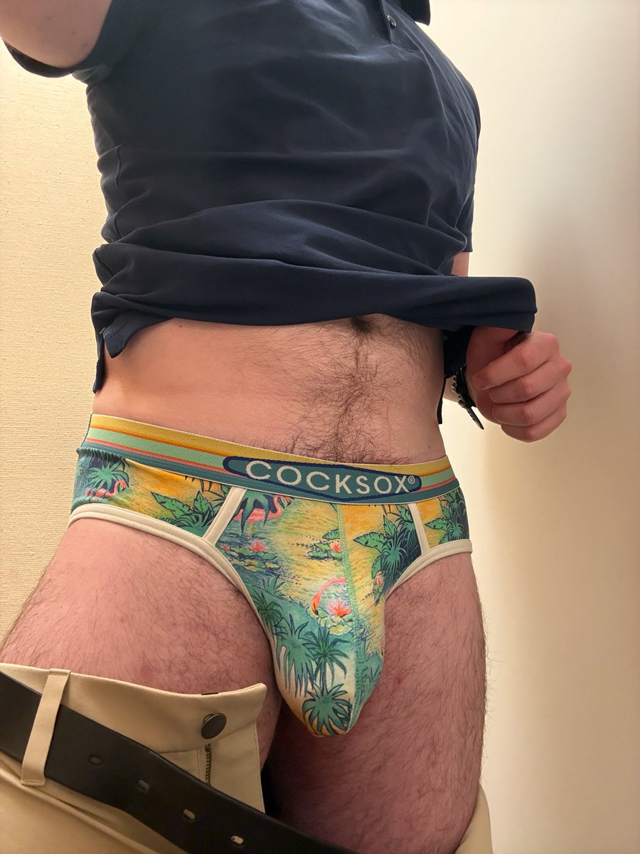 SamVackerXXX's tweet photo. You never really know how hung your coworkers are… https://t.co/f9tAMiXY1t