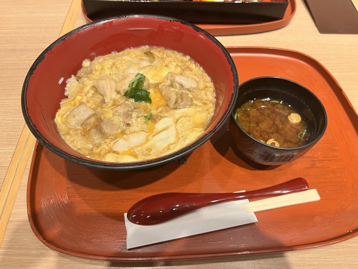 ururun009's tweet photo. めしめしめし
卵料理が1番好きで得意料理🍳🍳 https://t.co/KvSbe5xfkZ
