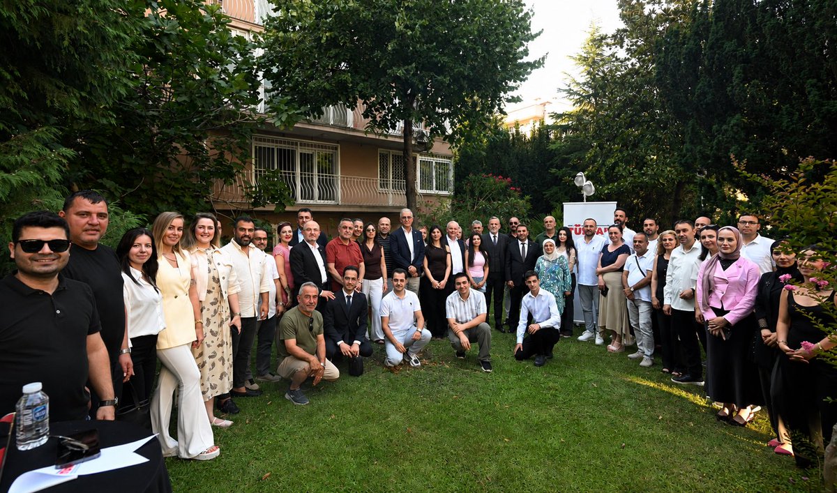 guneymarmarabtk's tweet photo. TÜRSAB Güney Marmara Bölge Temsil Kurulu olarak, BTSO 42. Meslek Komitesi (Turizm Seyahat Acentaları) iş birliğinde BUTGEM bünyesinde düzenlenen Seyahat Acentası Satış Görevlisi Eğitim Programı'nı başarıyla tamamlayan kursiyerlerimizi, bölge acentalarımızla Sektör İşveren– https://t.co/eoPMPJnWaJ