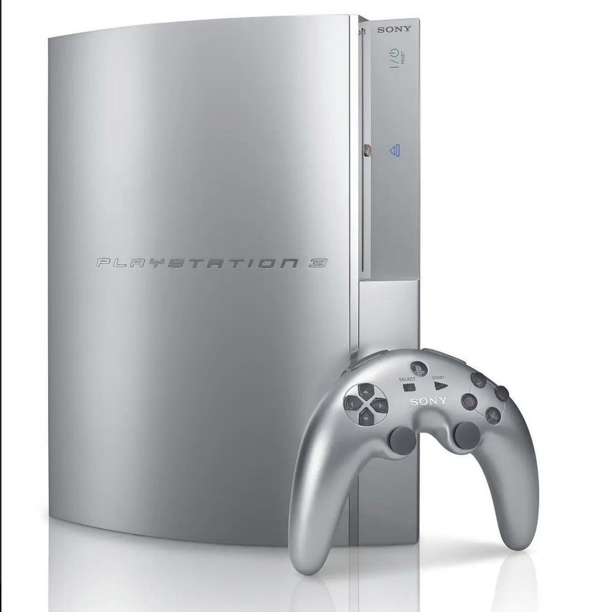 VideoGameHstry's tweet photo. PlayStation 3 prototype (2005) https://t.co/F2DPUSvp6m