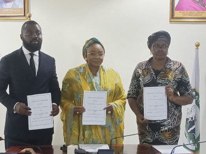 radionigeriahq's tweet photo. FG, BOA partner to boost opportunities for women farmers
#FG
#BOA
#Agriculture
#Women
#Newsupdate
https://t.co/Op331YscMq https://t.co/ScUUbiu2yS