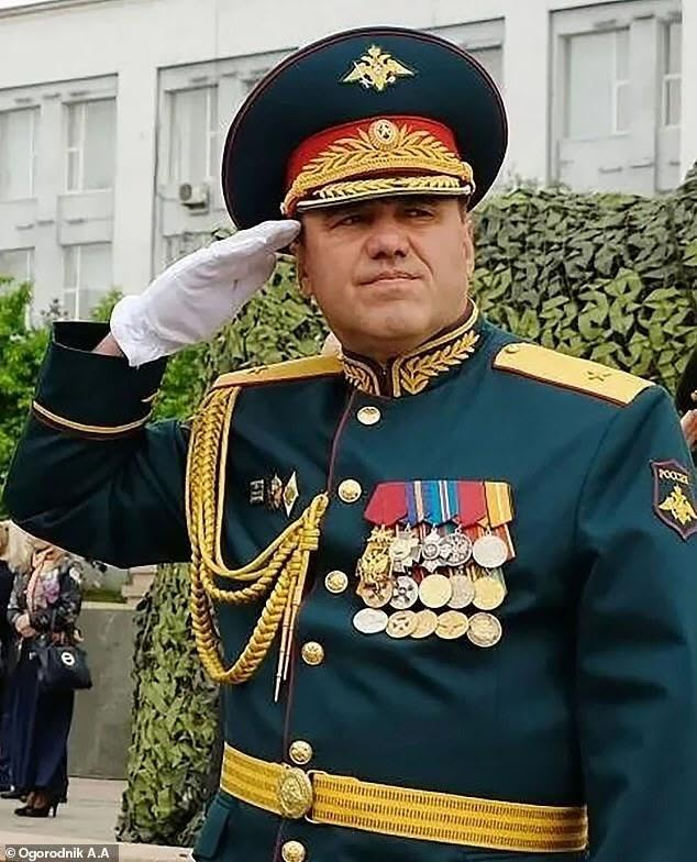 jojogyari's tweet photo. #Russia #Putin #ДоброеУтро #Zakharova #Mosca #StandWithPutin🇷🇺 #StandWhitRussia #СлаваРоссии #СВО #Россия #Москва #5августа https://t.co/5c7NrlbcUj