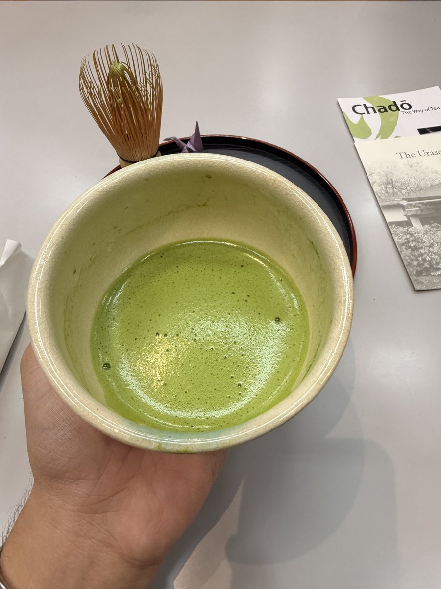 bulsyith's tweet photo. Matcha or Ocha? https://t.co/jNFC7uek32