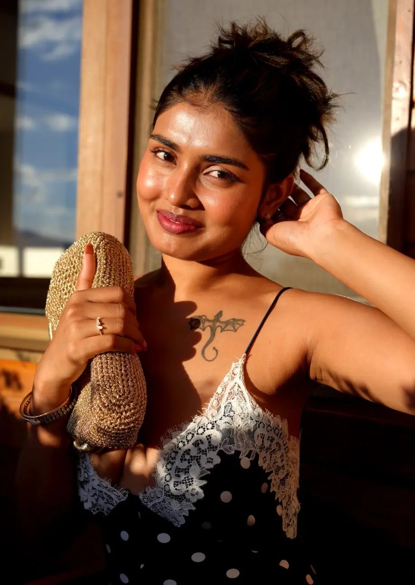 newindianss's tweet photo. Disha Verma HUGE of Fully Nude Pussy Closeup Pics and Videos https://t.co/8wpjkEyA3v