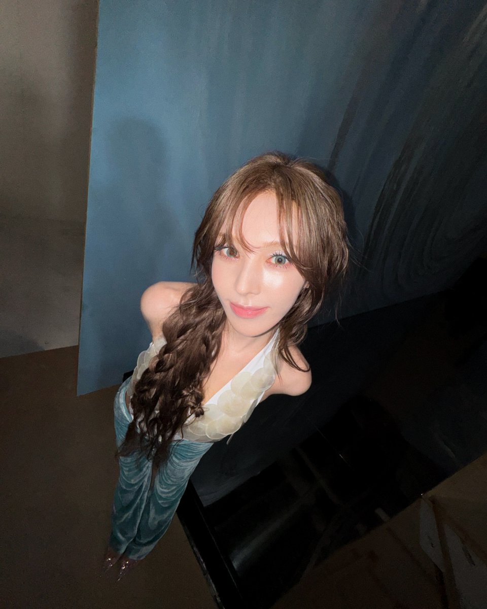 RVsmtown's tweet photo. we super dreamy

#RedVelvet #WENDY
#SurfinBoy #RedVelvet_SurfinBoy https://t.co/iUlg7OxKa6