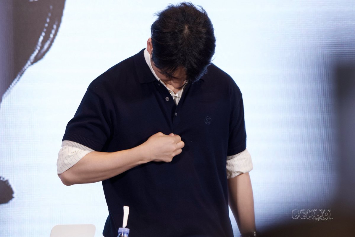 BeKooGuy901's tweet photo. 20260523 상하이 팬싸 HD

외모 check!!!🐹

#엑스디너리히어로즈 #XdinaryHeroes 
#건일 #Gunil https://t.co/2wawOpsIoy