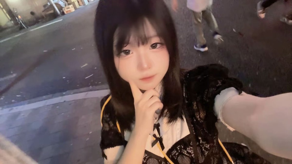 ANVIL_0053's tweet photo. 膝に青タンできてやばたにえん
 #コンカフェ嬢 #流川コンカフェ #広島 https://t.co/nI0n2PXwGD