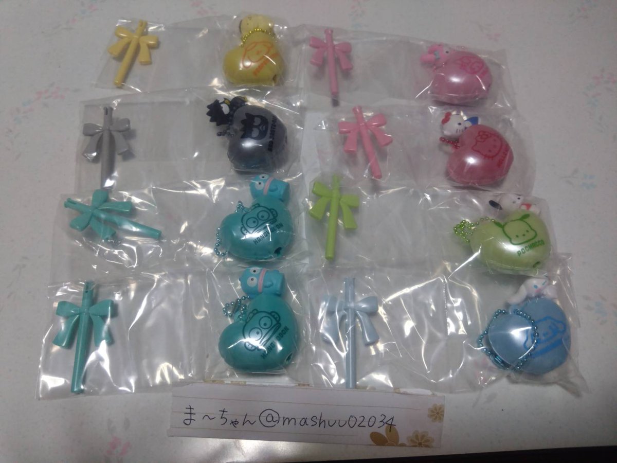mashuu02034's tweet photo. 【交換】サンリオ  キャラクターズ バルーンポップチャーム &amp; グミ 

譲:キティ マイメロディ シナモロール ポムポムプリン ポチャッコ 
バッドばつ丸 各1　
ハンギョドン2

求:クロミ

郵送のみ。初回の方はツイフィお読みください。検索からもお気軽にお声掛けください。 https://t.co/Uq2Acaom4o