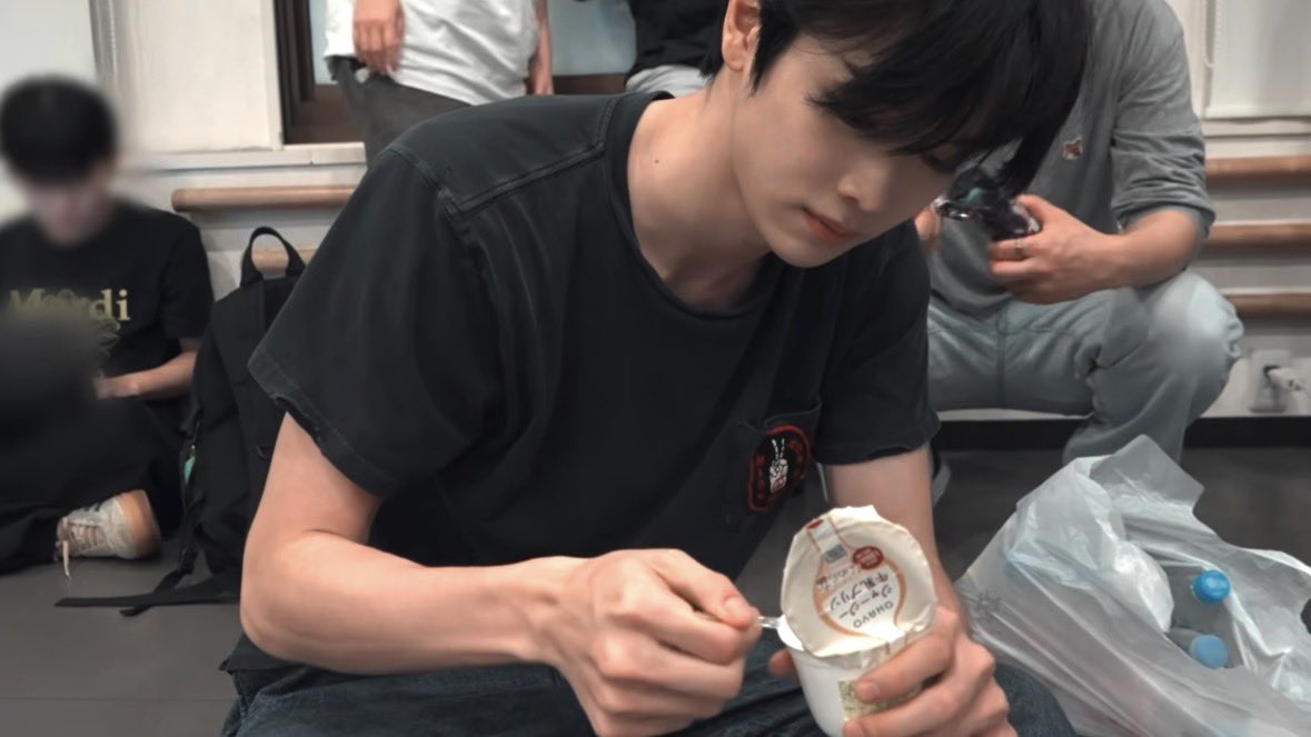 tellmewhatul1ke's tweet photo. https://t.co/57YYbrr0tX