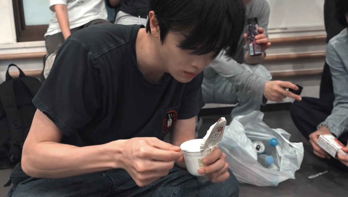 tellmewhatul1ke's tweet photo. https://t.co/57YYbrr0tX