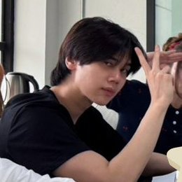 sarittajd0110's tweet photo. btw zo and nita in the same room... joke anything to say?? https://t.co/uKEtIQBB79