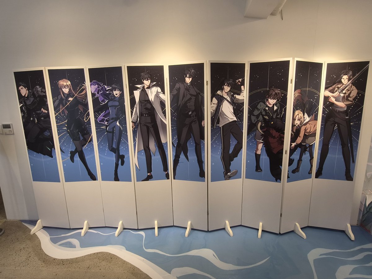 dokyoung_KDC's tweet photo. 여름 팝업스토어 후기
거의 반년만에 전독시 팝업 갔다왔서용!
확실히 여름 아트들이 진짜 이뻐서 둘러보기만해도 행복 수치가 올라가는걸 느꼈습니다 ㅎㅎ
카페 내부도 청결하고 시원해서 좋았어용^^
밑에 멘션들에다가 계속 후기글 써보겠습니다~ https://t.co/LHGwwsw1t4