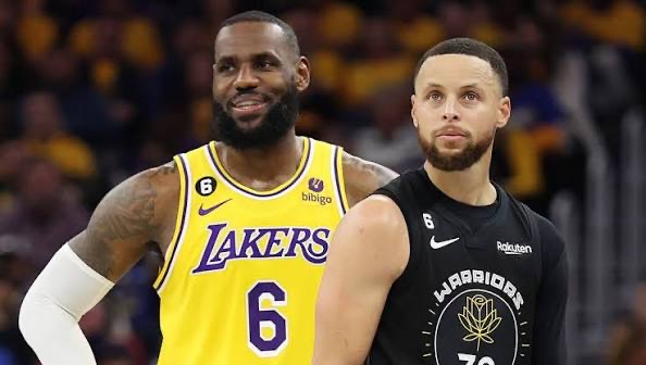 Dekacards6's tweet photo. Steph Curry changed basketball. LeBron just played it longer. That's the difference between a legend and a compiler of stats. https://t.co/1FSC0WAaaT