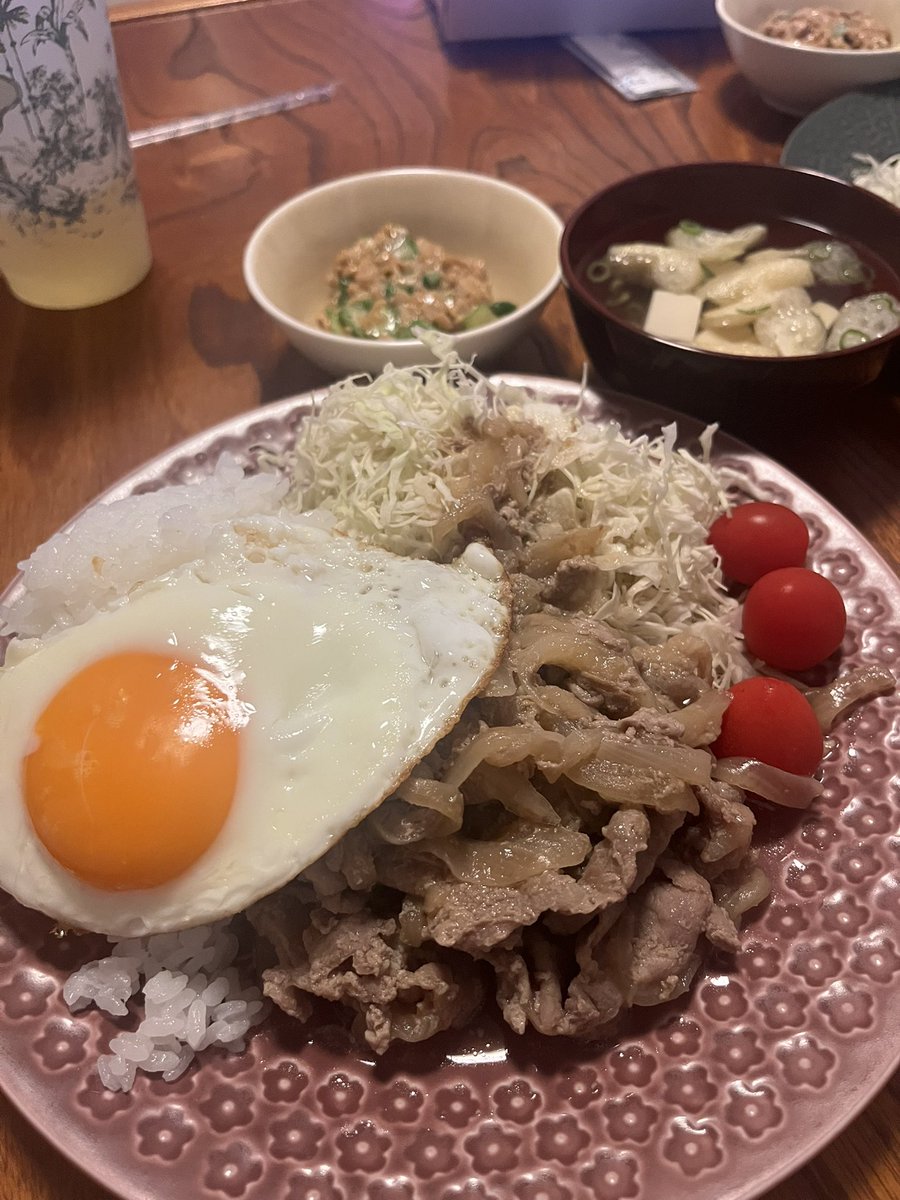 ru_enbu's tweet photo. 最近のご飯
サイゼのディアボラ風チキンはとても良かった https://t.co/l4bANa9f2X