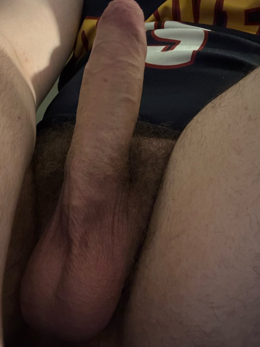thefreaky0n3's tweet photo. I have a yearning for cock https://t.co/D2MrXUtV9U
